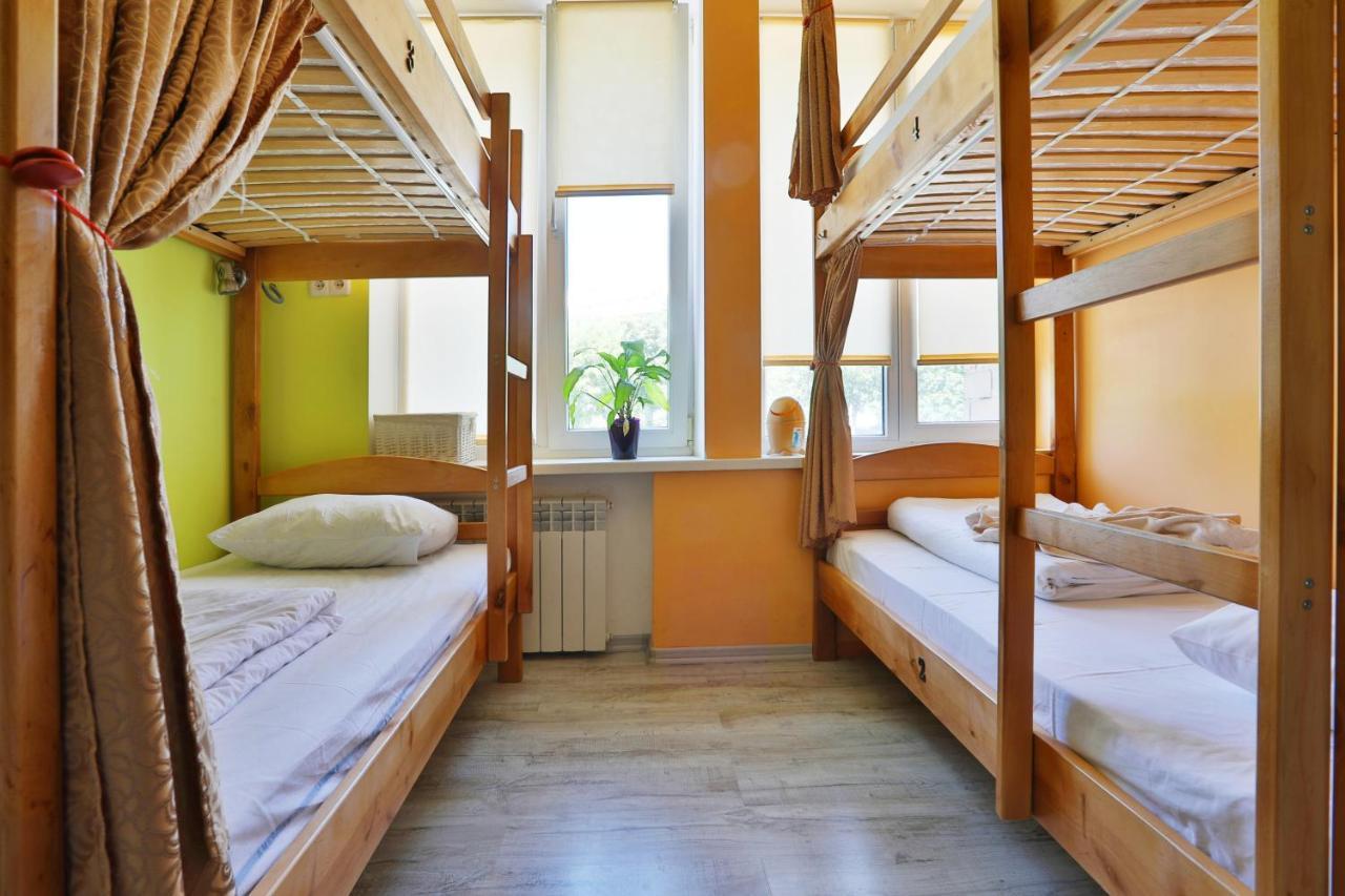 Light Life Hostel Kiew Exterior foto