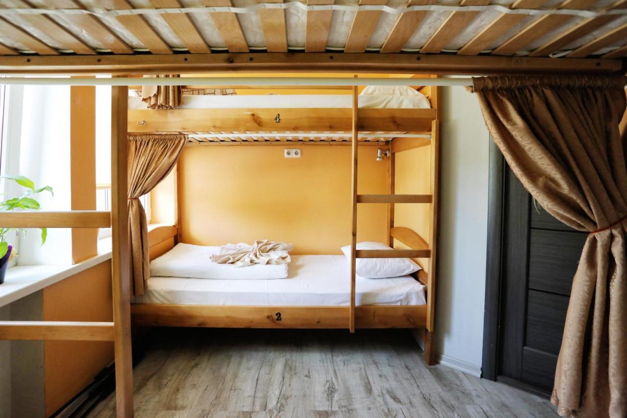Light Life Hostel Kiew Exterior foto